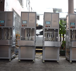 某兵工廠采用我司的氣液增壓壓鉚機(jī)-裝配子彈用 某兵工廠采用我司的氣液增壓壓鉚機(jī)-裝配子彈用