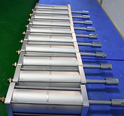 河南某裝配廠家-行程可調(diào)雙倍力氣缸解決方案 河南某裝配廠家-行程可調(diào)雙倍力氣缸解決方案