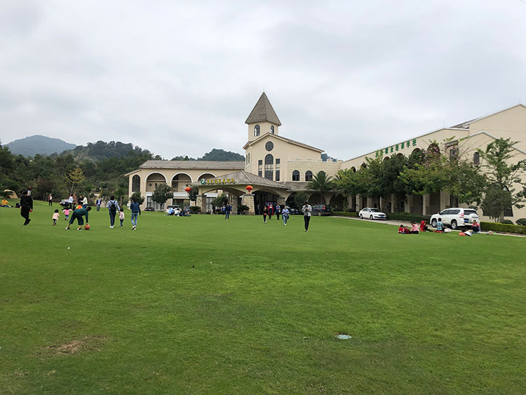 高爾夫練習場 高爾夫練習場